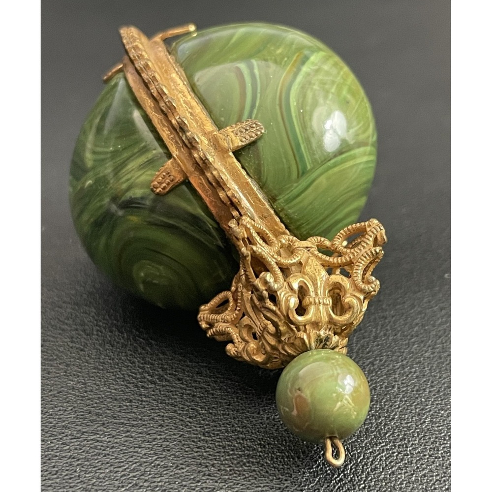 Vintage Miriam Haskel Pendant Egg Green Swirl Orb Pendant Gold‎ Tone Filigree - Picture 6 of 8